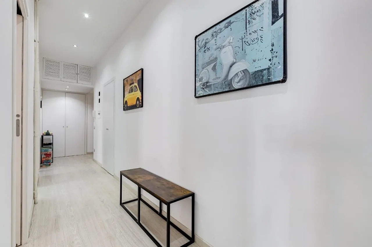 Lovely Apartment In Prati Near Vatican Rome Italy