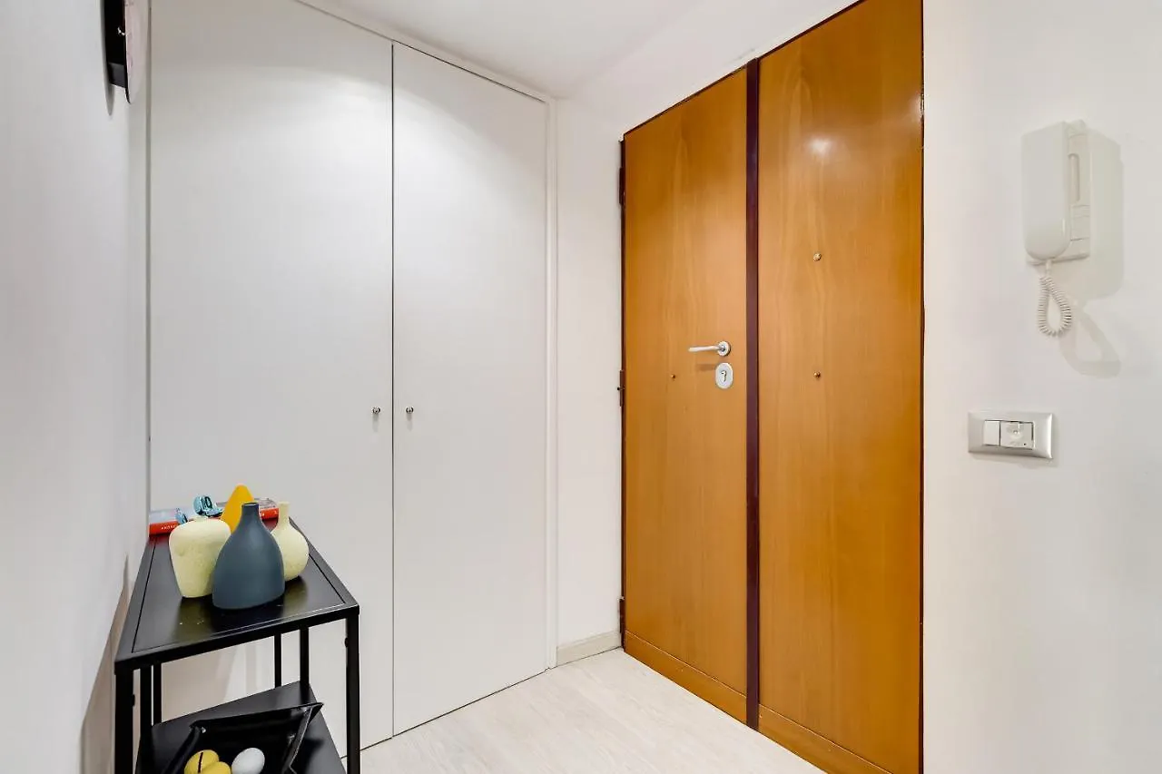 Lovely Apartment In Prati Near Vatican Rome